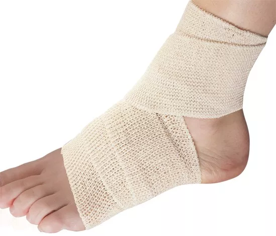 SKU 7010332694 | ACE™ Self-Adhering Elastic Bandage 207461