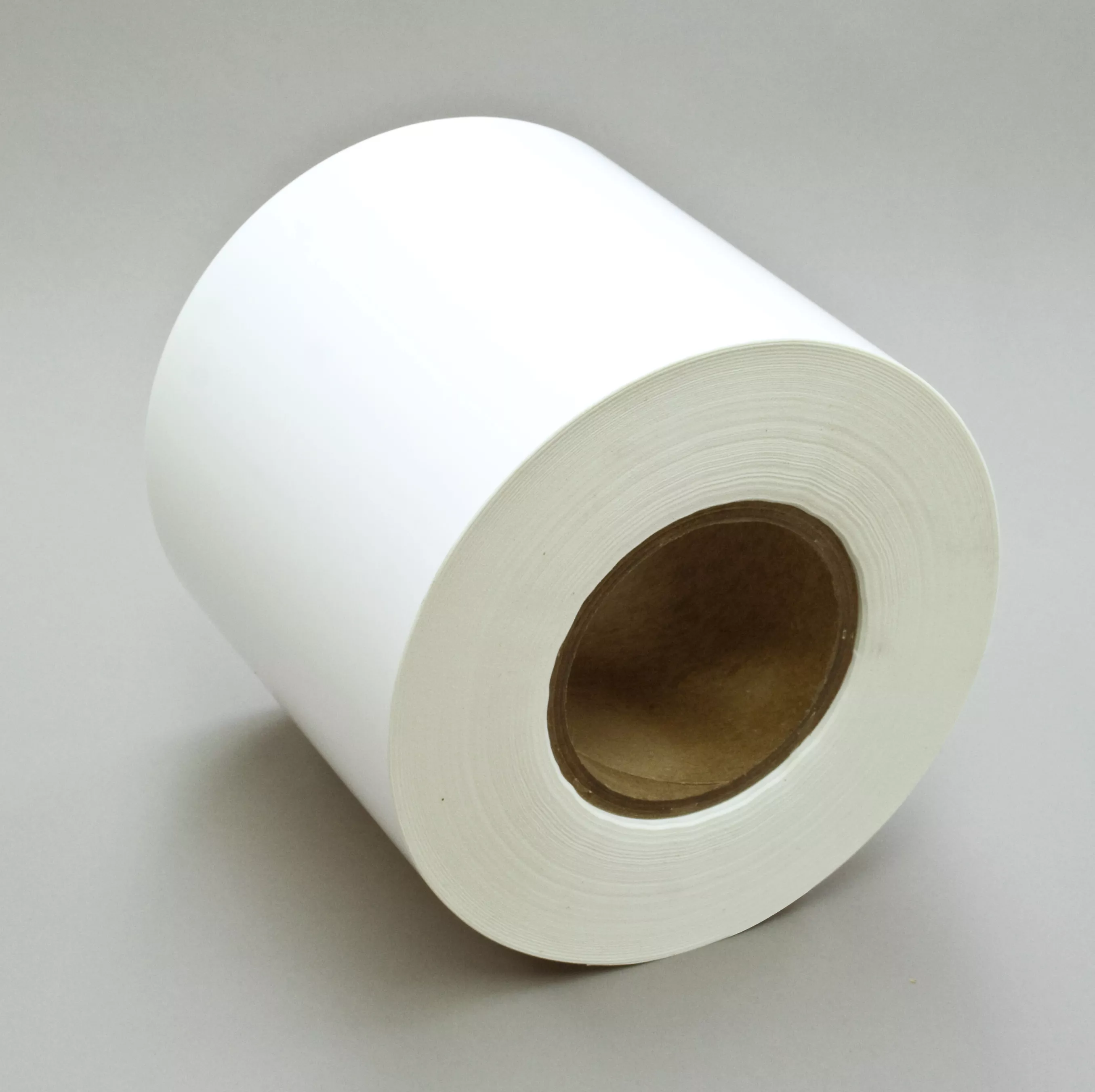 3M™ Thermal Transfer Label Material 7815, White Polyester Matte, 4.5 in
x 1668 ft, 1 Roll/Case