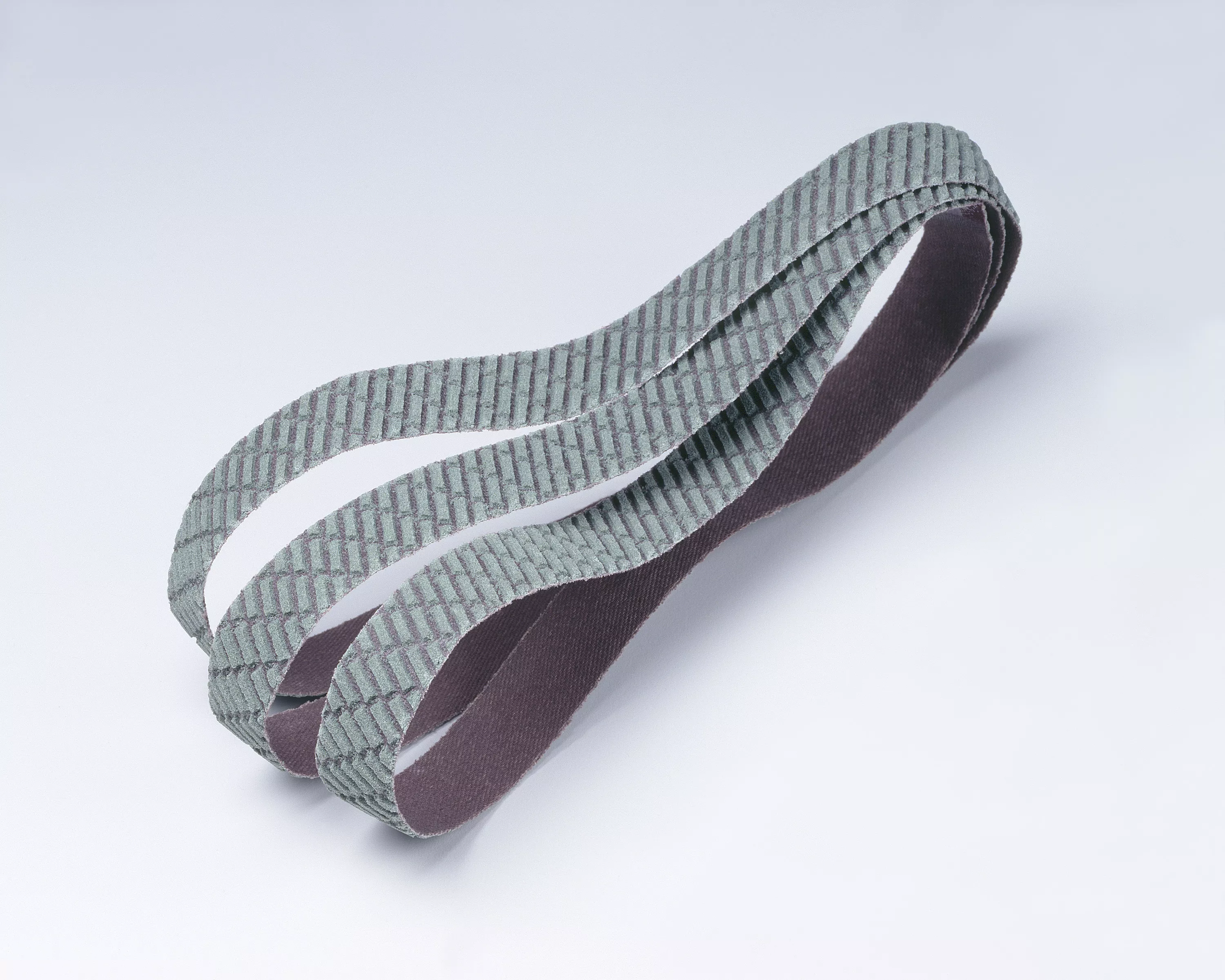 3M™ Trizact™ Cloth Belt 327DC, A160 X-weight, 1-1/4 in x 132 in, Film-lok, Scallop B, 50 ea/Case