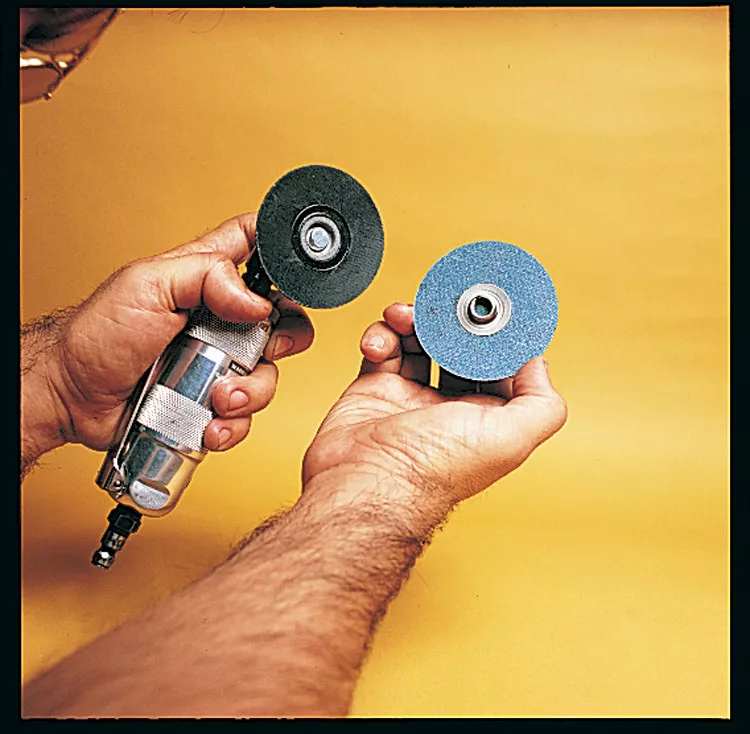 Product Number 840100 | Standard Abrasives™ Quick Change Felt Polishing Disc