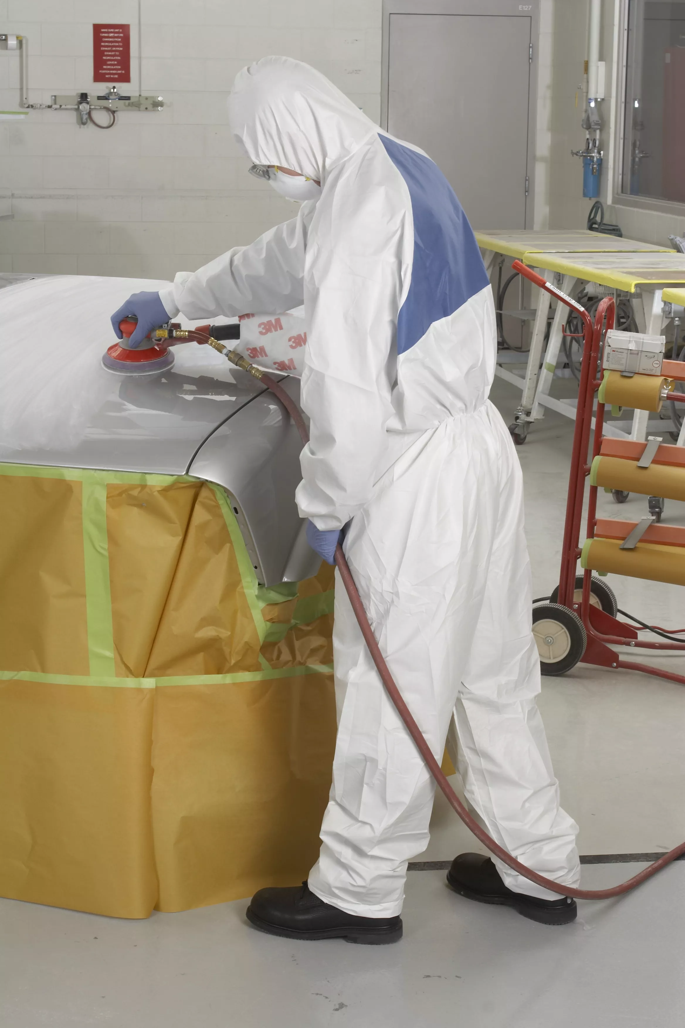 SKU 7100040416 | 3M™ Disposable Protective Coverall 4540+-L White/Blue MIV Type 5/6