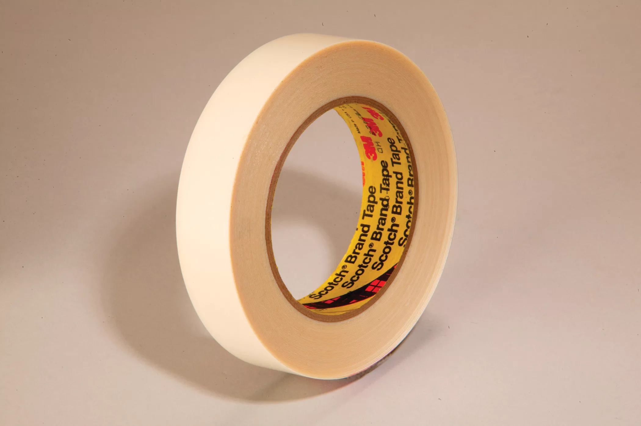 3M™ UHMW Film Tape 5423, Transparent, 20 in x 18 yd, 12 mil, 1 Roll/Case