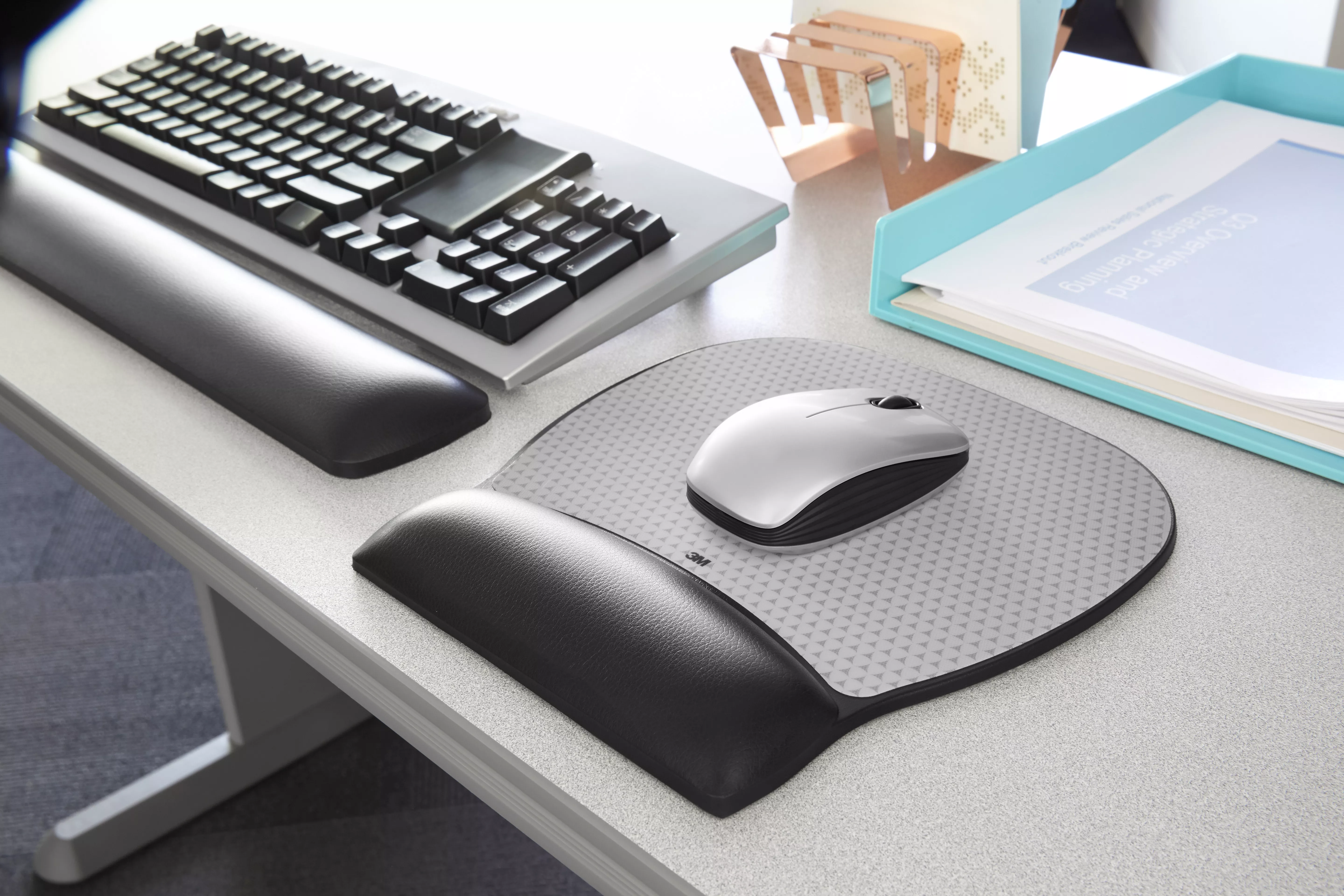 SKU 7000122511 | 3M™ Gel Wrist Rest for Keyboard with Leatherette Cover and Antimicrobial Product Protection