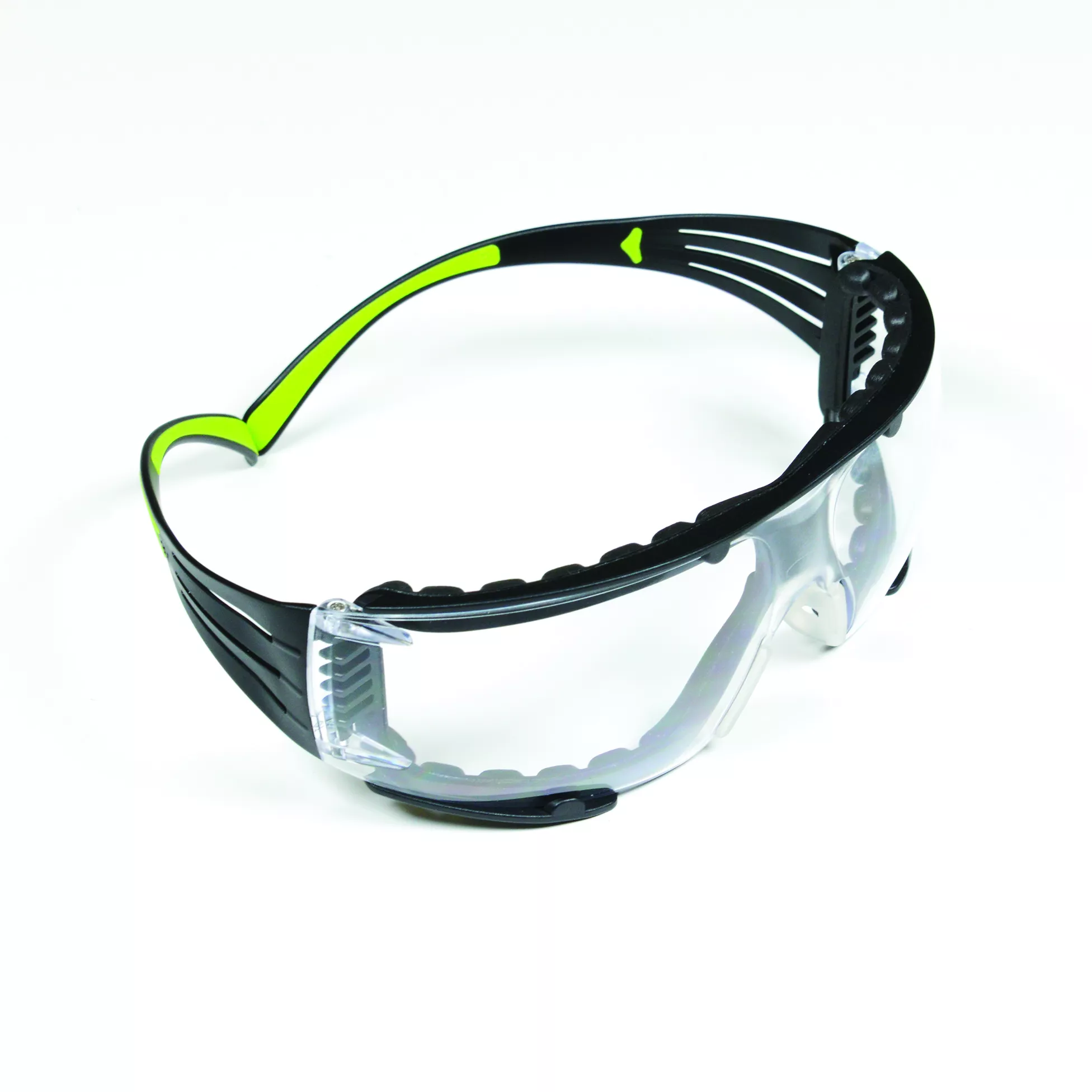 SKU 7100112131 | 3M™ SecureFit™ Safety Glasses SF401AF-FM